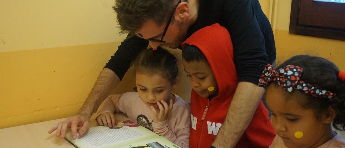 Cómo implementar la ética en la práctica cotidiana de las profesiones socioeducativas Cómo implementar la ética en la práctica cotidiana de las profesiones socioeducativas