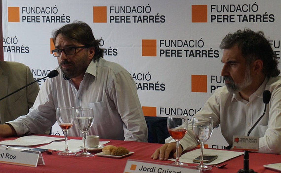 “Cal crear noves polítiques per les noves desigualtats” Camil Ros al Fòrum Social “Cal crear noves polítiques per les noves desigualtats” Camil Ros al Fòrum Social