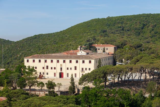 L’interès creixent dels grups religiosos per realitzar les seves trobades i retirs en cases de colònies