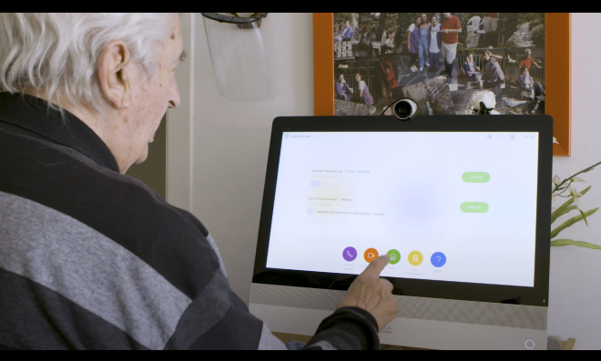 La Fundació Pere Tarrés participa en un projecte per combatre la solitud de la gent gran a través de la tecnologia
