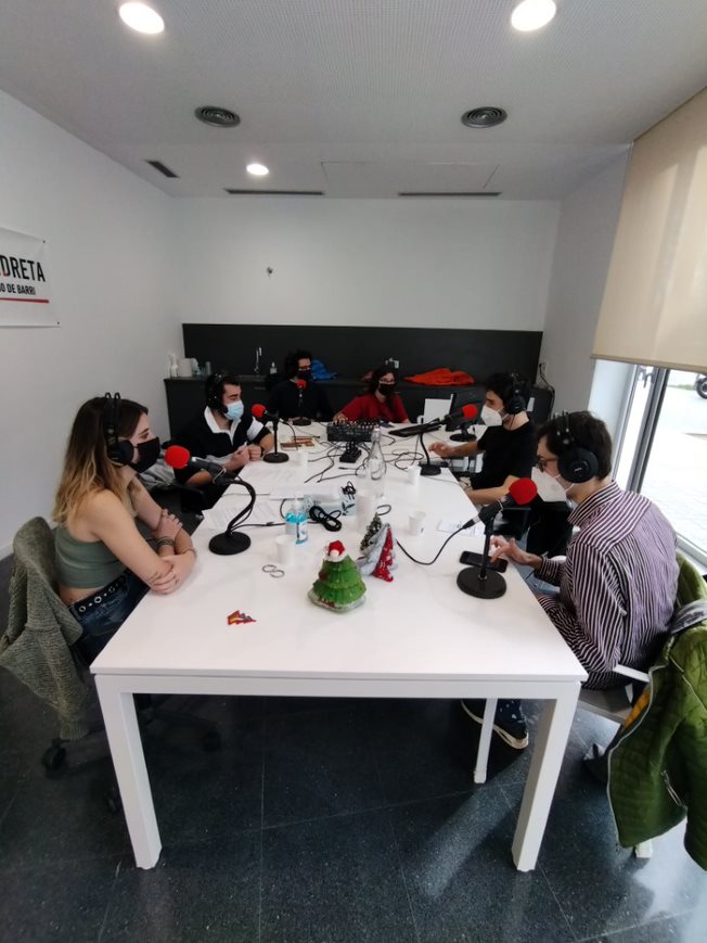 Engega la ràdio del MCECC