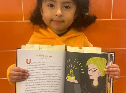 Impulsar la ciència i la tecnologia en el lleure educatiu per captivar les futures dones científiques