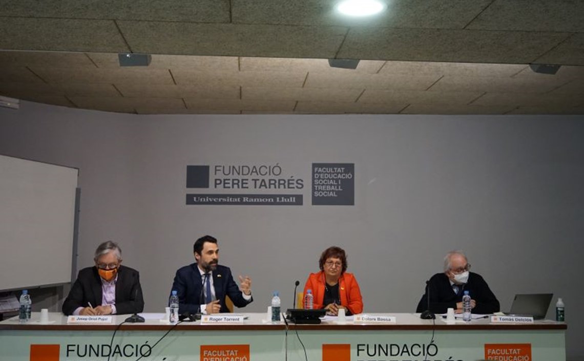 El conseller de Empresa y Trabajo plantea la economía social y el tercer sector como “herramientas estratégicas” para luchar contra la crisis El conseller de Empresa y Trabajo plantea la economía social y el tercer sector como “herramientas estratégicas” para luchar contra la crisis