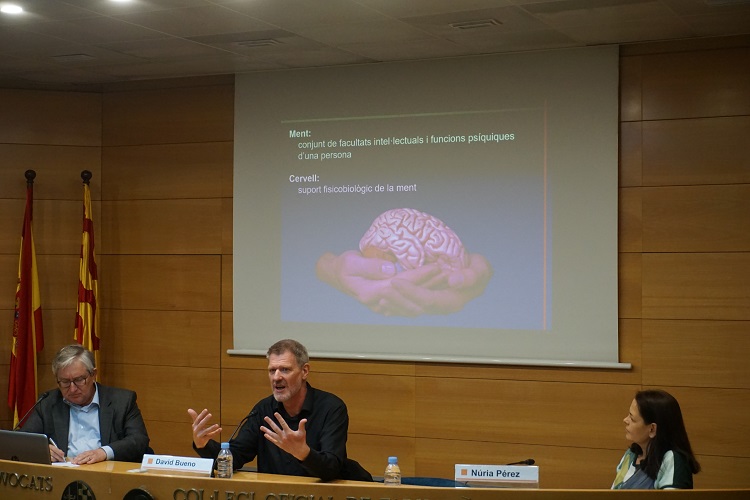 “Els i les adolescents necessiten límits per poder-se'ls saltar”, apunta David Bueno, expert en neuroeducació