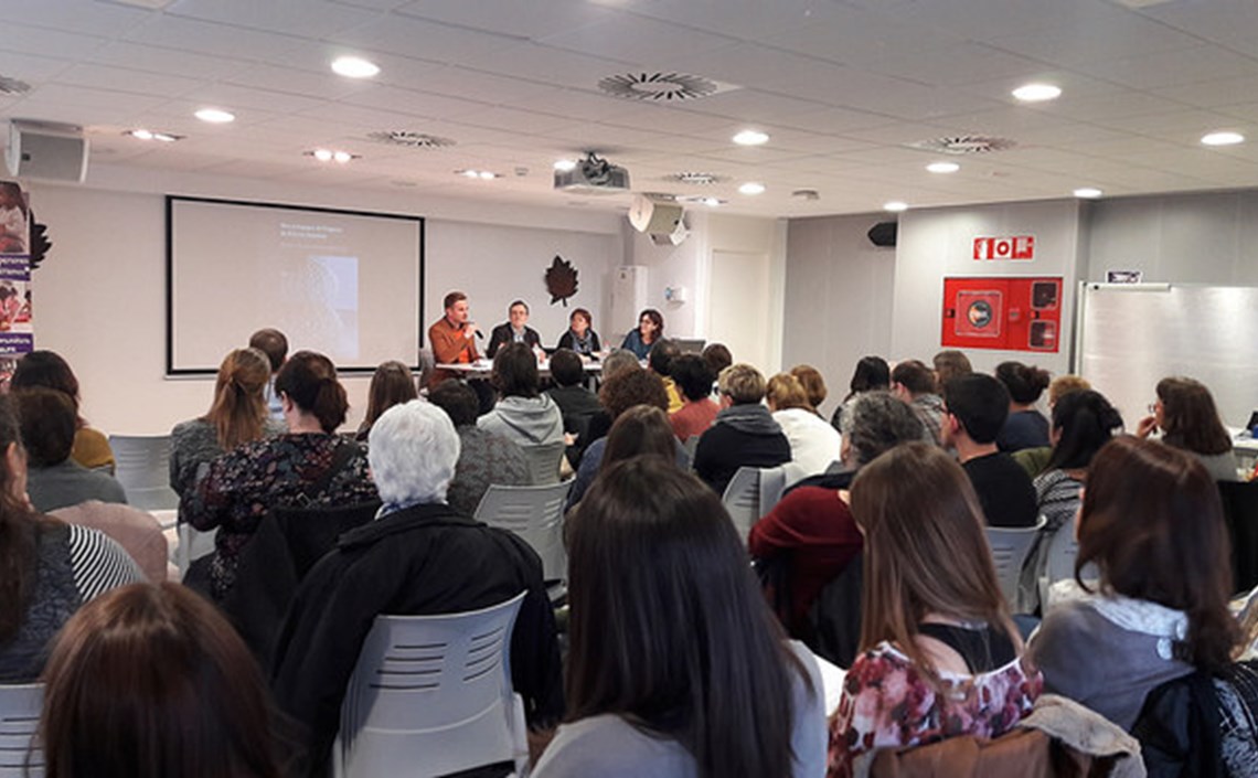 Es presenta la Guia pedagògica del Programa de Reforç Educatiu, impulsada per la Fundació Pere Tarrés Es presenta la Guia pedagògica del Programa de Reforç Educatiu, impulsada per la Fundació Pere Tarrés