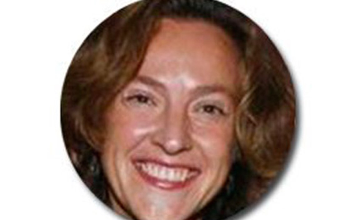 Entrevista a Rosa Santibáñez, coordinadora d´Educació Social. Revista d´Intervenció Socioeducativa sobre Educació Social i Gènere Entrevista a Rosa Santibáñez, coordinadora d´Educació Social. Revista d´Intervenció Socioeducativa sobre Educació Social i Gènere