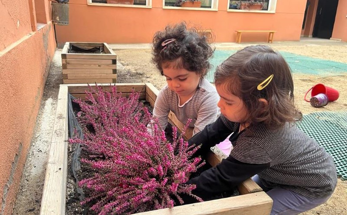 La Fundació Pere Tarrés cedirà els espais de l’escola bressol El Ginjoler per a les activitats d’un agrupament escolta  La Fundació Pere Tarrés cedirà els espais de l’escola bressol El Ginjoler per a les activitats d’un agrupament escolta