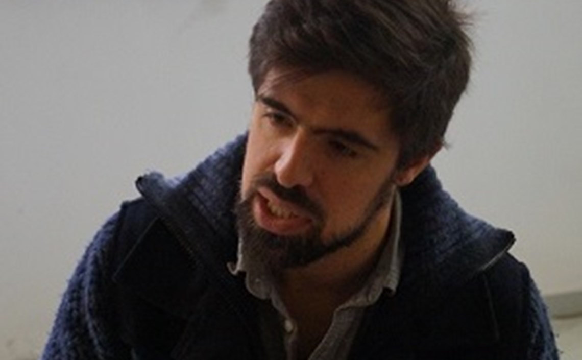 Jordi da Silva, graduat en Educació Social a la Facultat Pere Tarrés – URL i educador social en un centre socioeducatiu gestionat per la Fundació Pere Tarrés Jordi da Silva, graduat en Educació Social a la Facultat Pere Tarrés – URL i educador social en un centre socioeducatiu gestionat per la Fundació Pere Tarrés