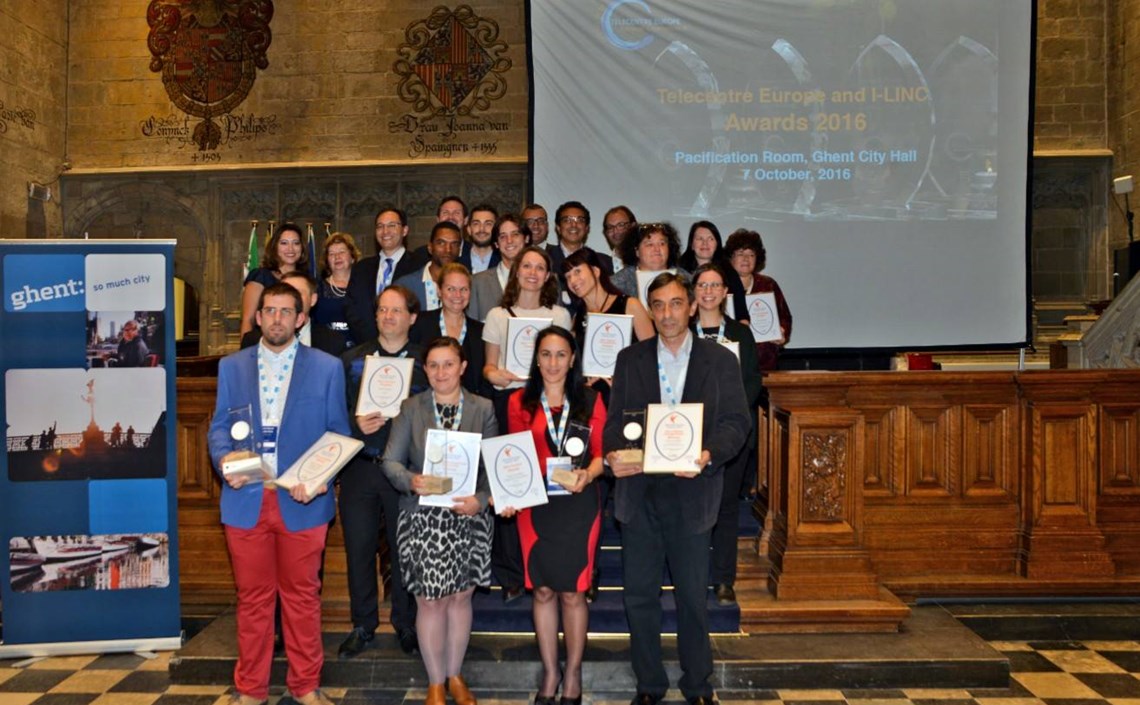 Els tallers d´alfabetització digital per a persones grans de la Fundació Vodafone i la Fundació Pere Tarrés finalistes en els Telecentre Europe Awards Els tallers d´alfabetització digital per a persones grans de la Fundació Vodafone i la Fundació Pere Tarrés finalistes en els Telecentre Europe Awards