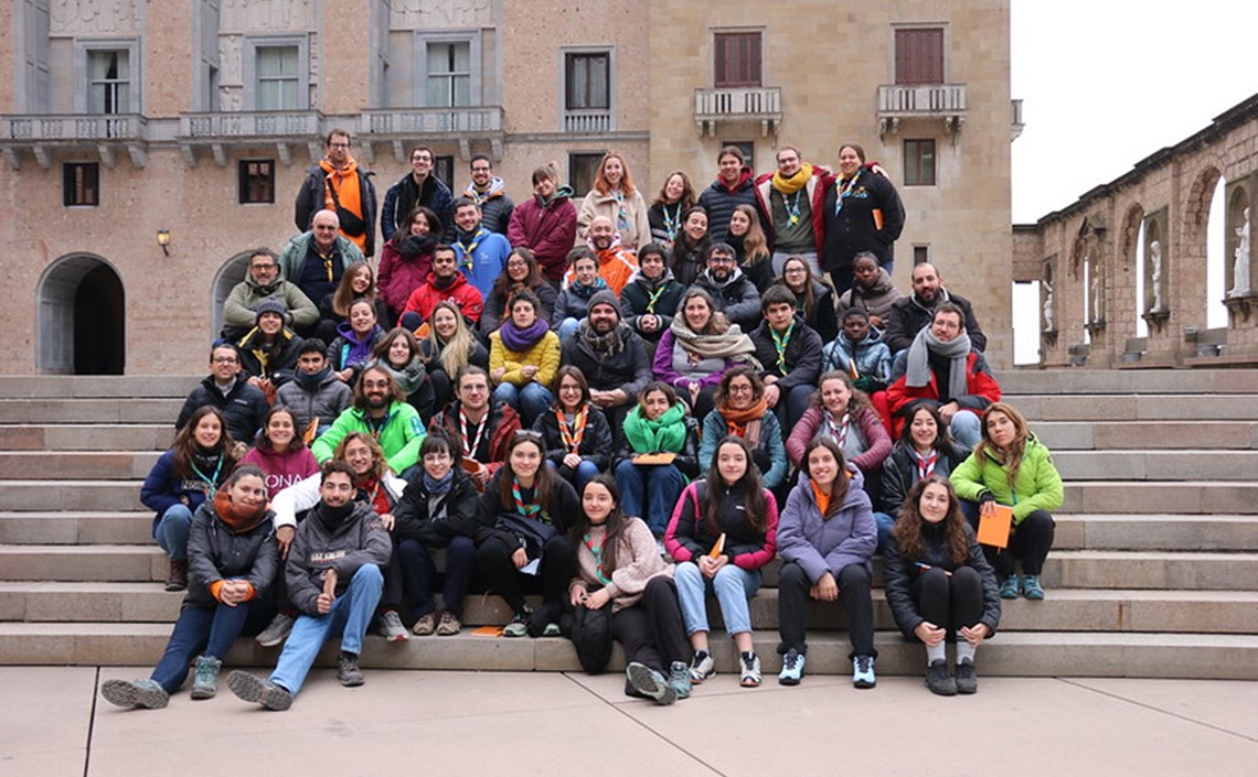 Els centres d’esplai cristians s’apleguen a Montserrat per treballar l’espiritualitat i fomentar el diàleg interreligiós Els centres d’esplai cristians s’apleguen a Montserrat per treballar l’espiritualitat i fomentar el diàleg interreligiós