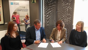 La Facultat Pere Tarrés signa un acord de col·laboració amb el British Council