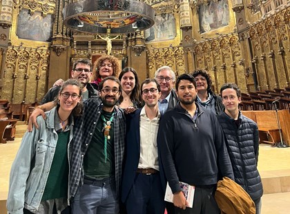 Assistim a la Vetlla de la Mare de Déu de Montserrat Assistim a la Vetlla de la Mare de Déu de Montserrat