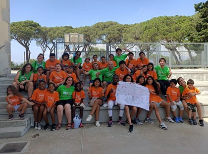 Vols ser monitor/a a les colònies becades? Vols ser monitor/a a les colònies becades?