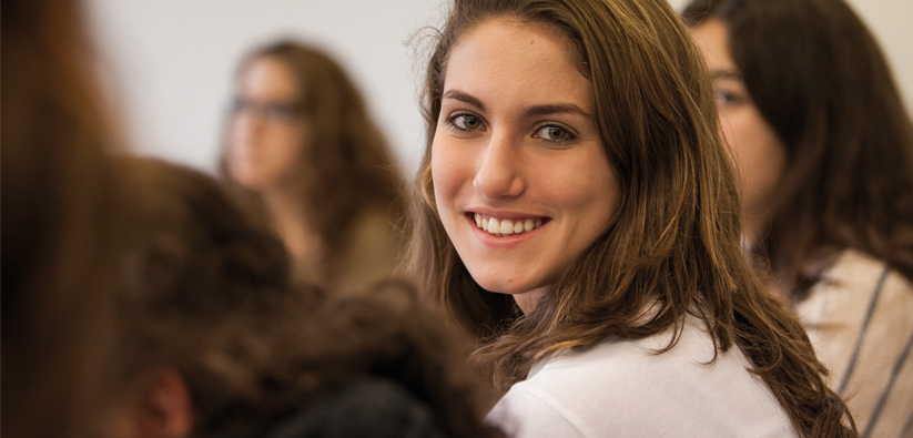  Grados en Educación Social y Trabajo Social - Curso 18/19