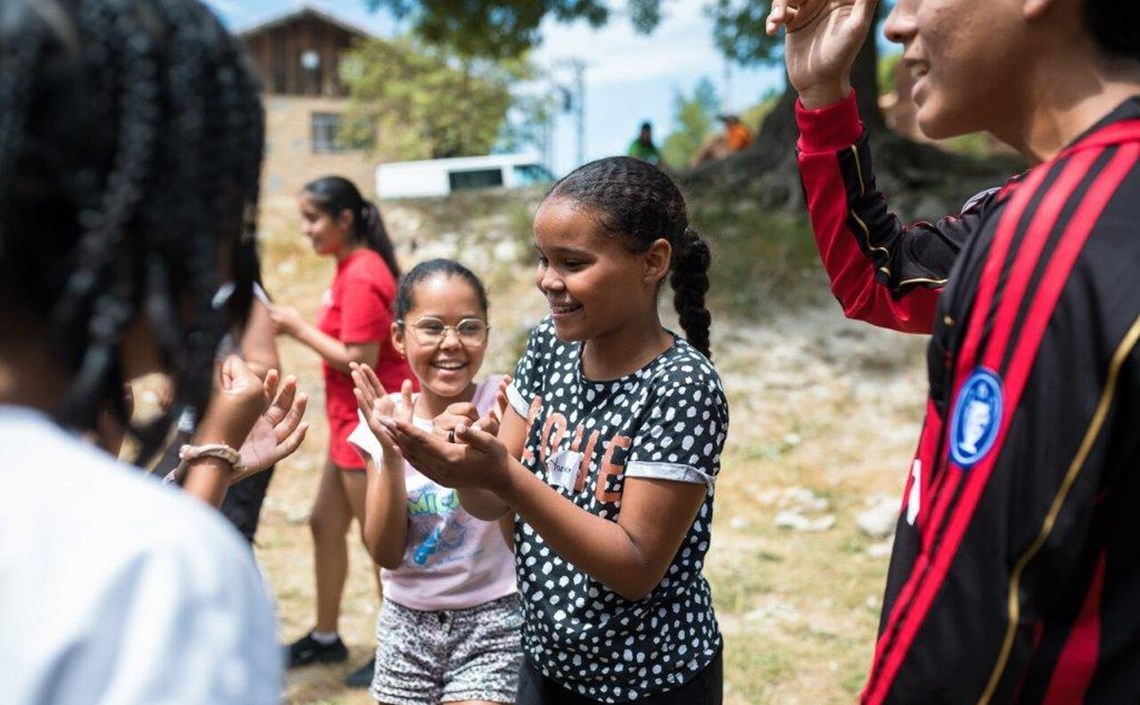  La Fundación Pere Tarrés beca este verano 6.400 niños y niñas para que puedan disfrutar de casales y colonias