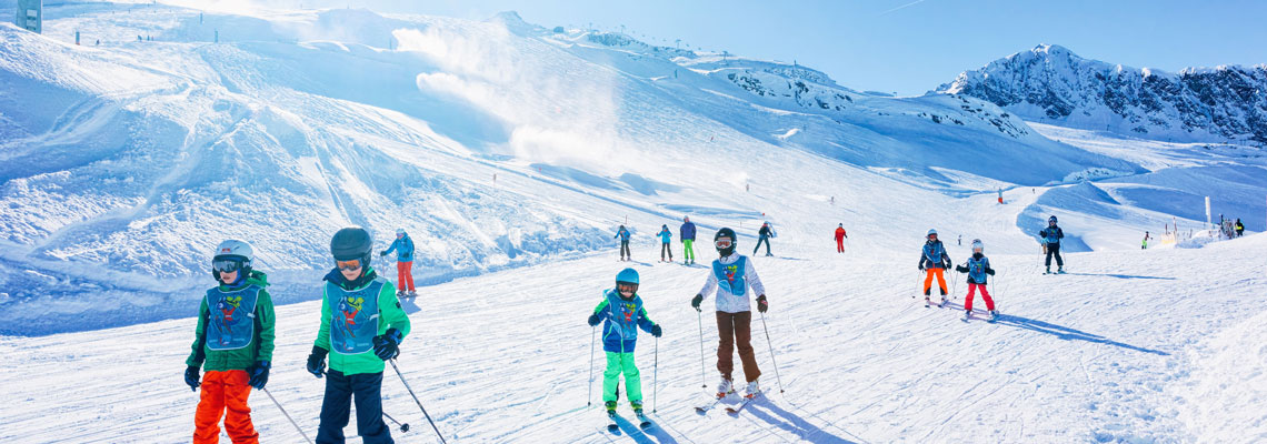 Colonias de esquí y snowboard para escuelas