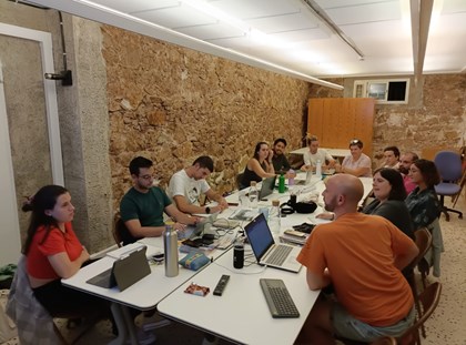 El Consell Directiu es troba mensualment El Consell Directiu es troba mensualment