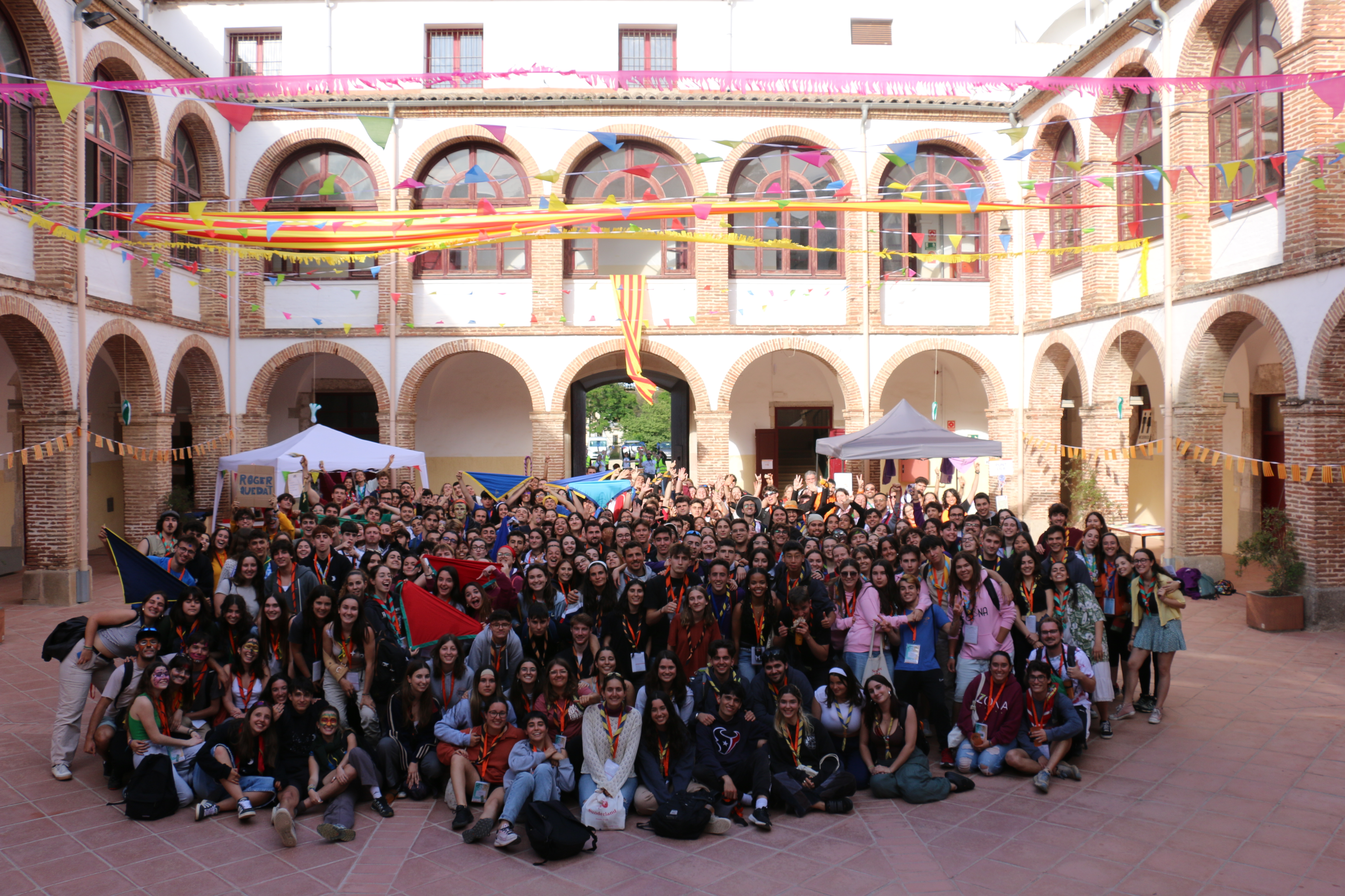 Més de 400 monitors i monitores dels esplais MCECC de la Fundació Pere Tarrés es troben per abordar els reptes del sector del lleure educatiu