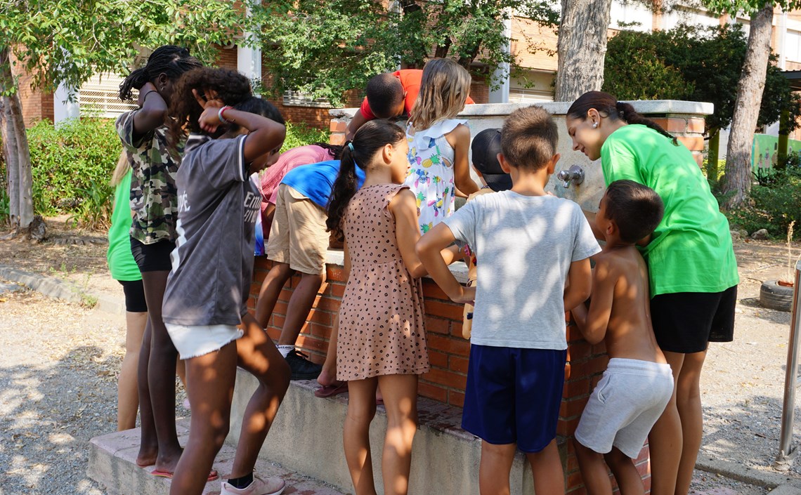 Uns 800 infants i adolescents en situació de vulnerabilitat gaudeixen dels casals becats de la Fundació Pere Tarrés a Tarragona Uns 800 infants i adolescents en situació de vulnerabilitat gaudeixen dels casals becats de la Fundació Pere Tarrés a Tarragona