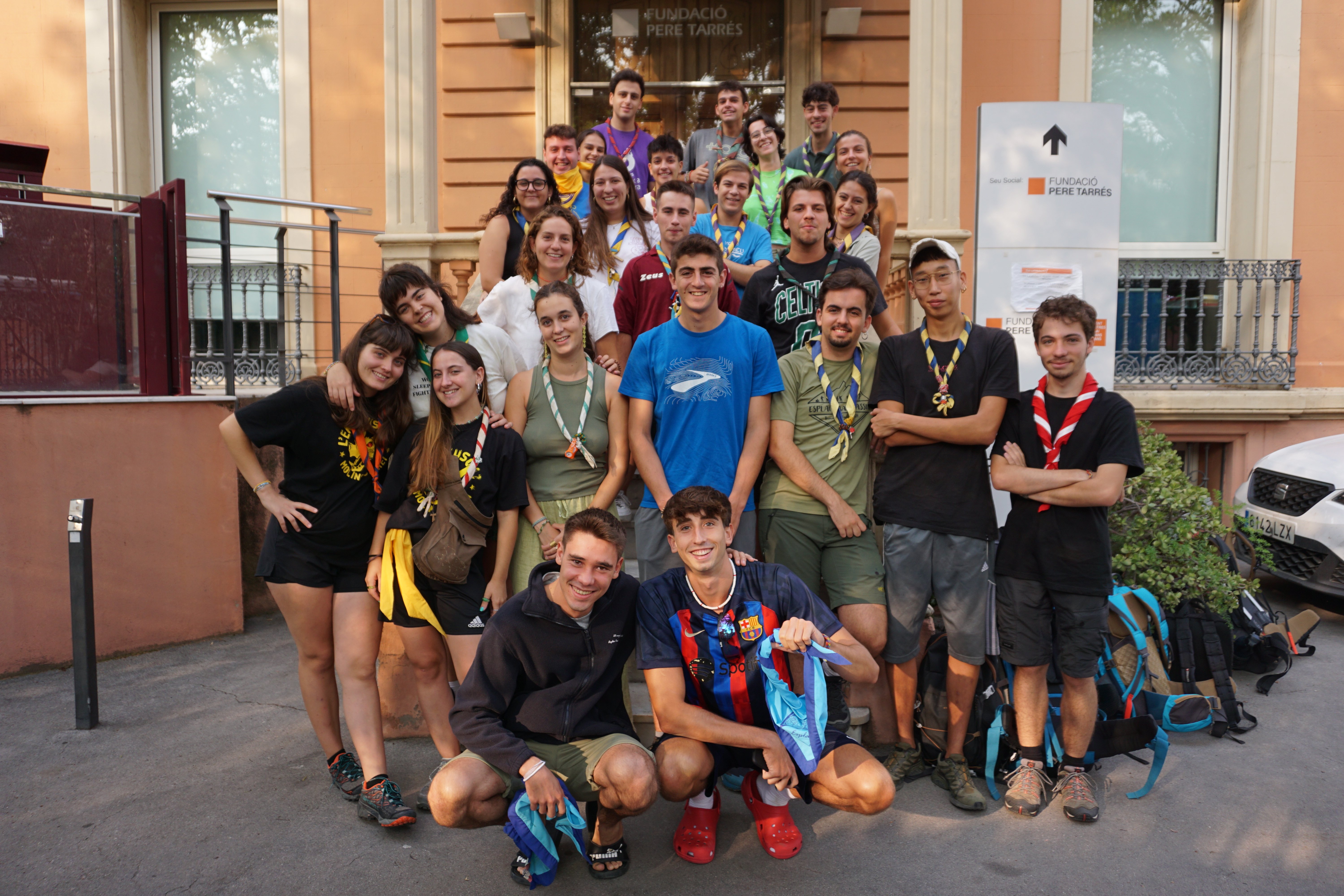 Uns 120 joves dels centres d’esplai de la Fundació Pere Tarrés inicien deu dies de formacions vivencials en una casa de colònies per ser monitors