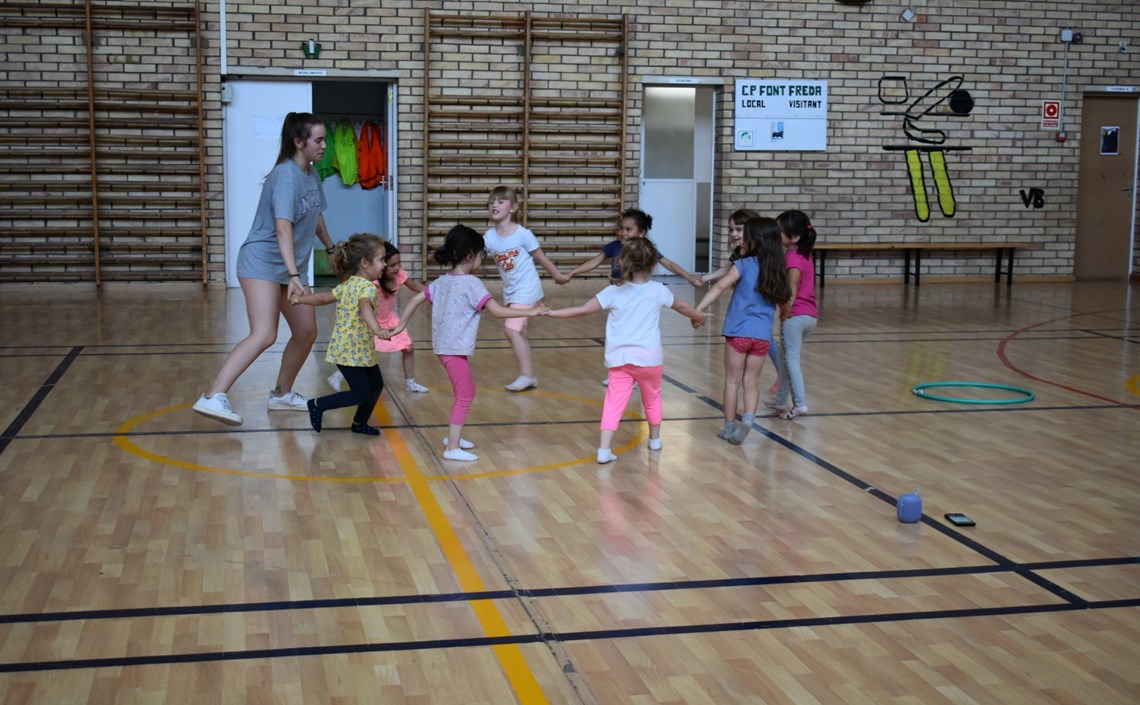 Diverses, que combinin la part física i la intel·lectual i integrades amb la dinàmica familiar: les claus a l’hora de triar les extraescolars ideals Diverses, que combinin la part física i la intel·lectual i integrades amb la dinàmica familiar: les claus a l’hora de triar les extraescolars ideals