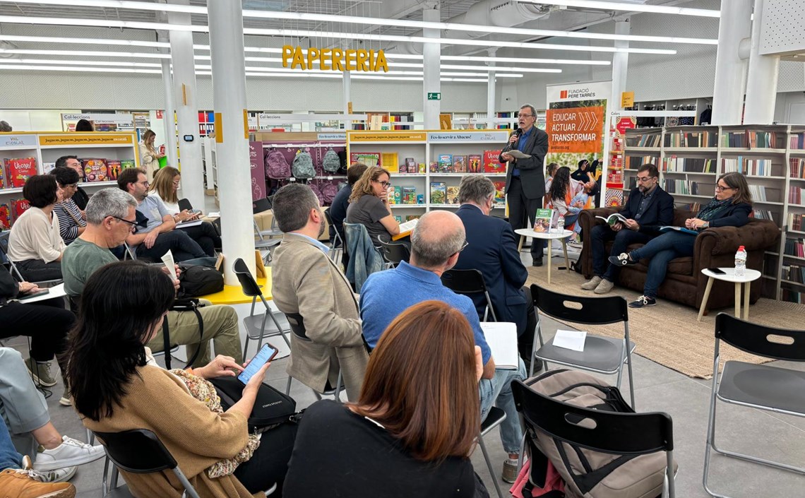 La Fundació Pere Tarrés edita una guia de bones pràctiques educatives per a l’estona de menjador a les escoles La Fundació Pere Tarrés edita una guia de bones pràctiques educatives per a l’estona de menjador a les escoles