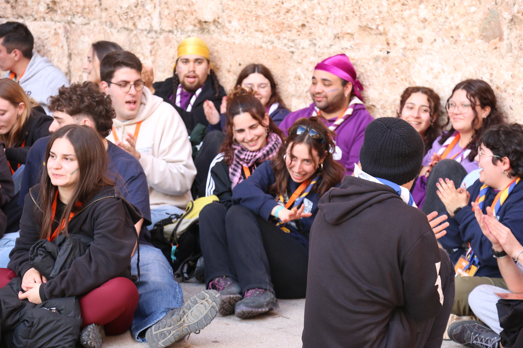 Los esplais suben a Montserrat para celebrar el Milenario