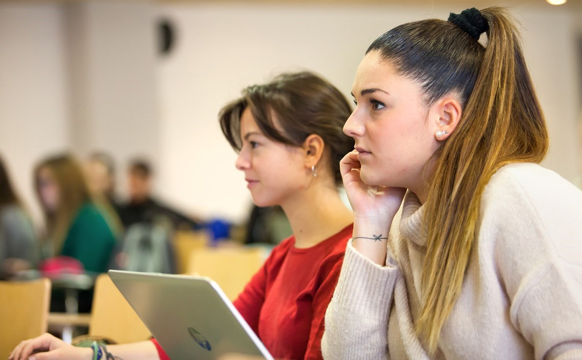 El 86% dels graduats a la Facultat Pere Tarrés han trobat feina abans de 6 mesos El 86% dels graduats a la Facultat Pere Tarrés han trobat feina abans de 6 mesos