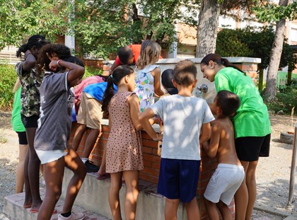 Beques d’Estiu 2025 i nou termini d'Ajuts Extraordinaris Beques d’Estiu 2025 i nou termini d'Ajuts Extraordinaris