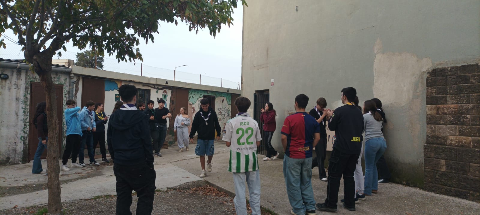 Dinar d’Inici de Curs de Zona 09: Enxixa’t!