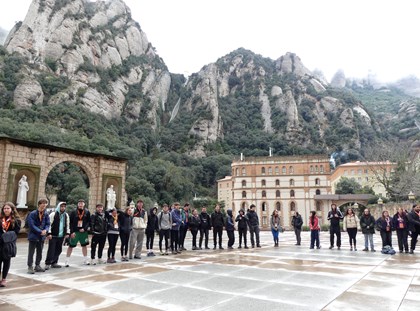 Mil·lenari Jove a Montserrat Mil·lenari Jove a Montserrat