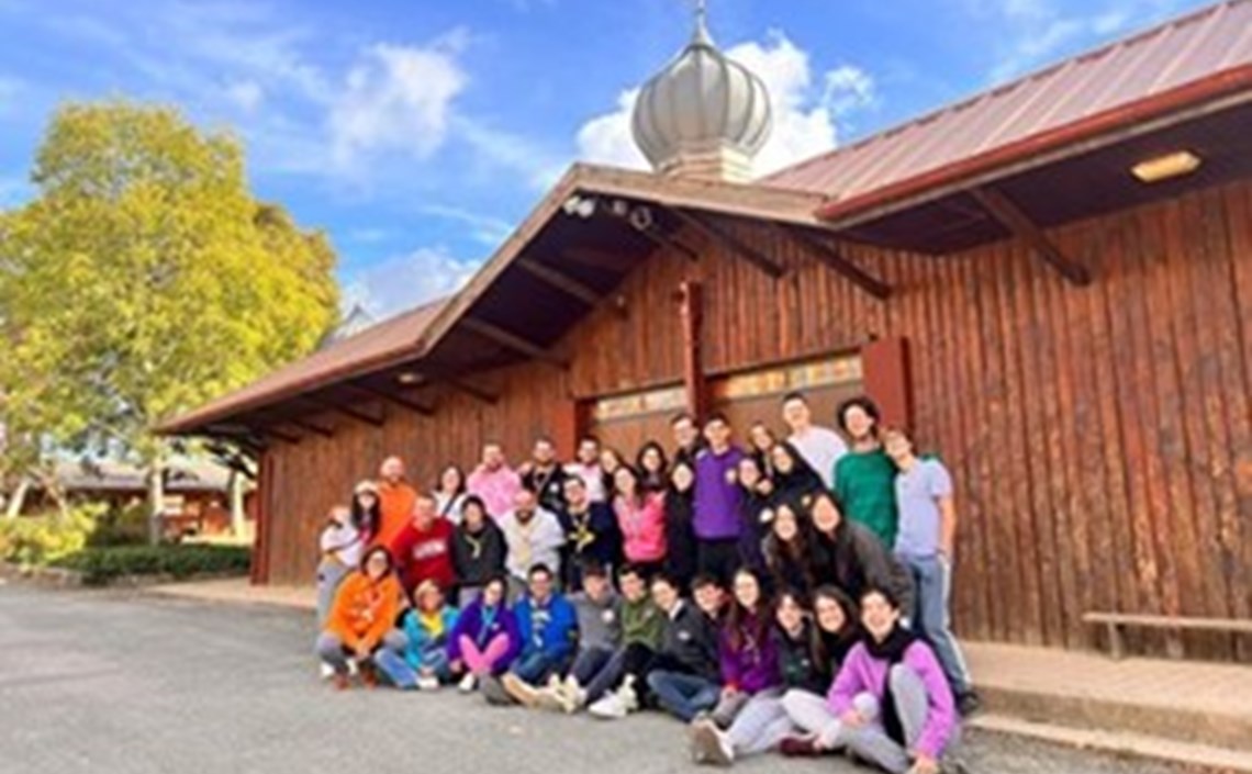 VIU LA SETMANA SANTA A TAIZÉ VIU LA SETMANA SANTA A TAIZÉ