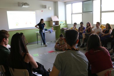 Forma’t en benestar emocional i acompanyament Forma’t en benestar emocional i acompanyament