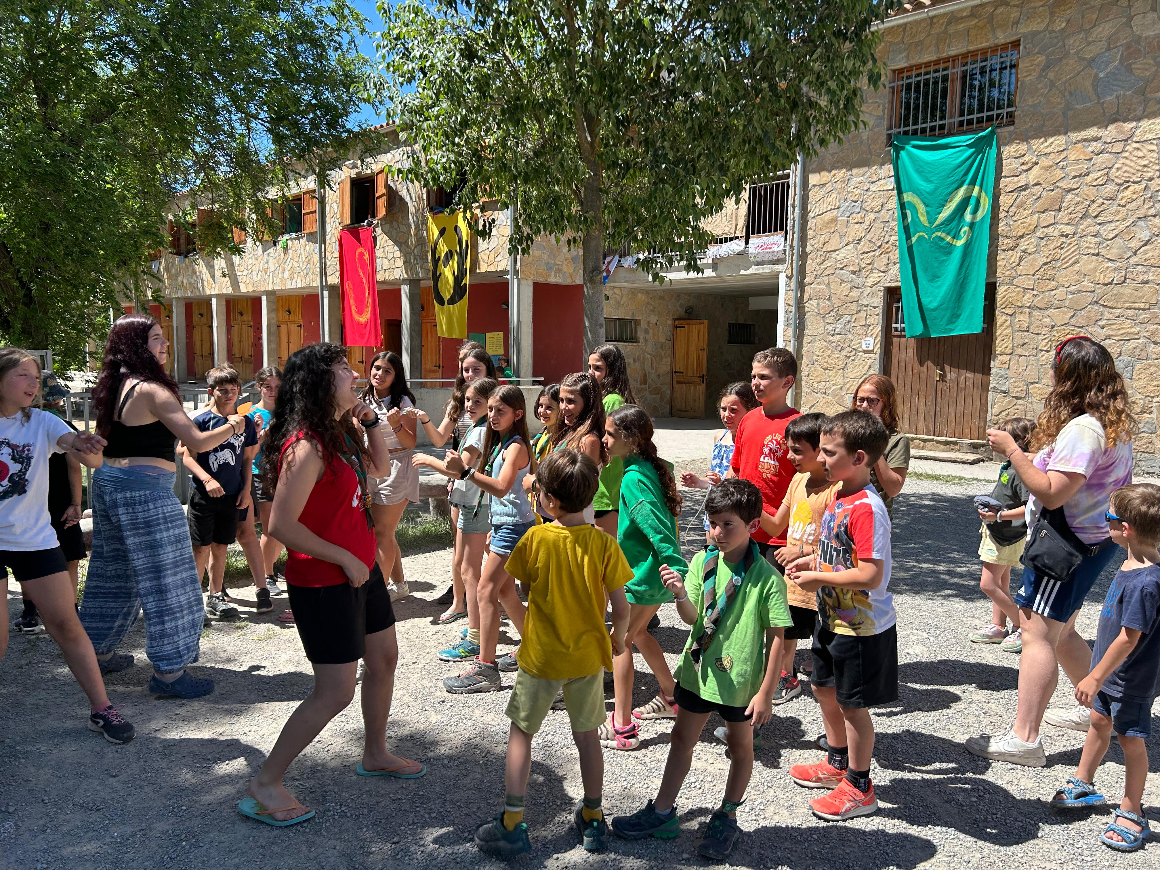 Arriba l’estiu: pàgina web i TourMCECC! 