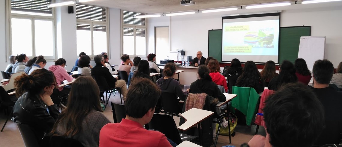 Treball Social. Promovent comunitats i entorns sostenibles i de bona convivència Treball Social. Promovent comunitats i entorns sostenibles i de bona convivència