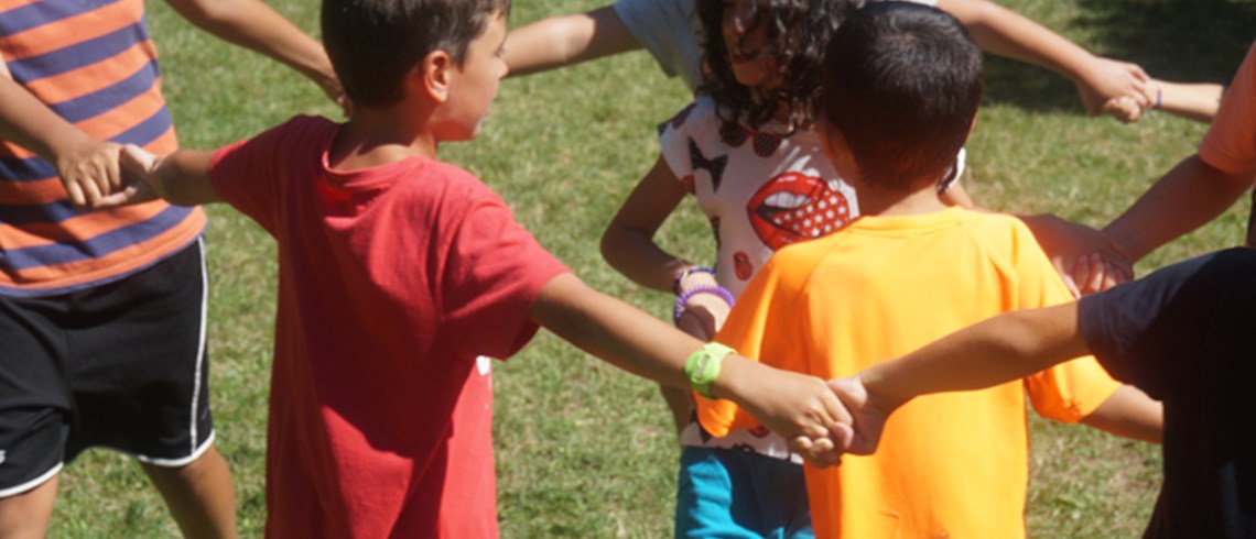 Casales y colonias para los niños y jóvenes en situación de "alta" vulnerabilidad social Casales y colonias para los niños y jóvenes en situación de "alta" vulnerabilidad social