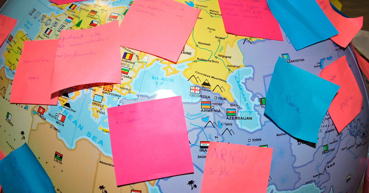 Vine a la Jornada "Mirem més enllà"