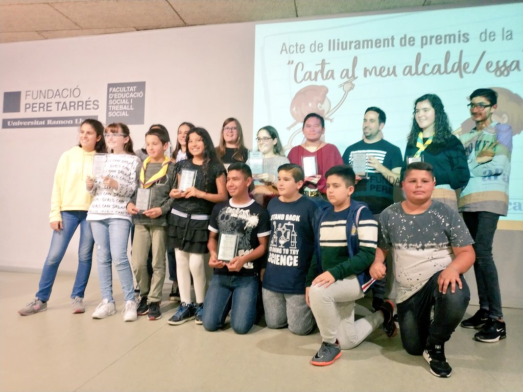 Coneix les cartes premiades del concurs al Diari Ara!