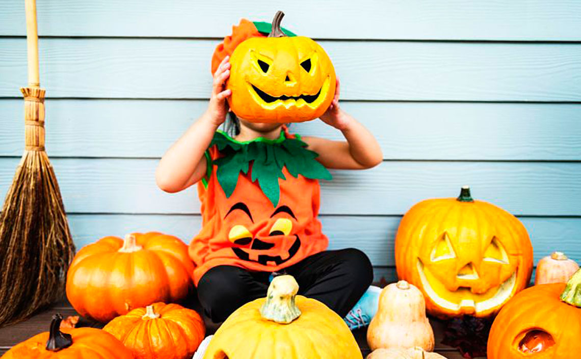 La Castanyada Y Halloween En Barcelona Albergue En Barcelona