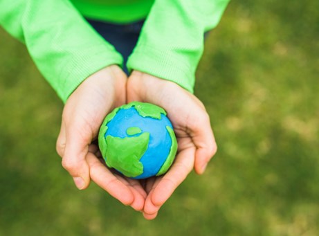 T’agradaria fer un voluntariat internacional?