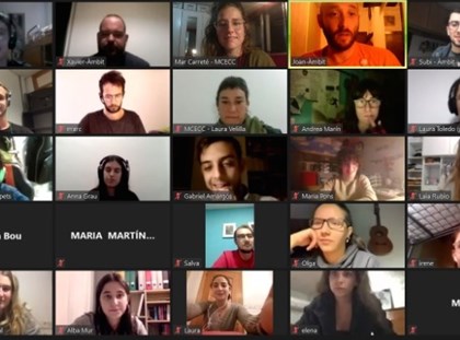 Gràcies per participar a la jornada 'Mirem més enllà'! Gràcies per participar a la jornada 'Mirem més enllà'!