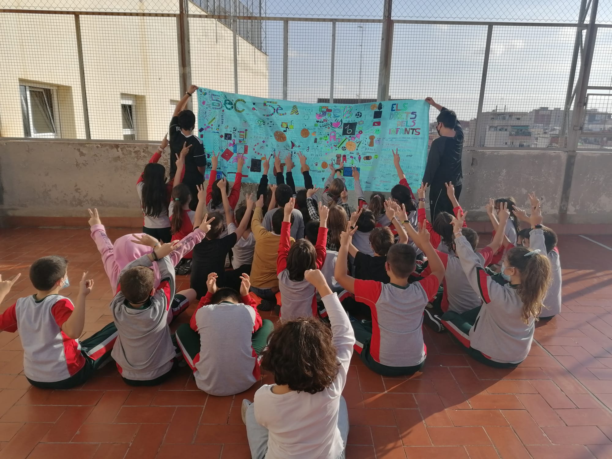 En el Día Universal de los Derechos de los Niños, la Fundación Pere Tarrés reclama políticas sociales que pongan los niños y niñas en el centro