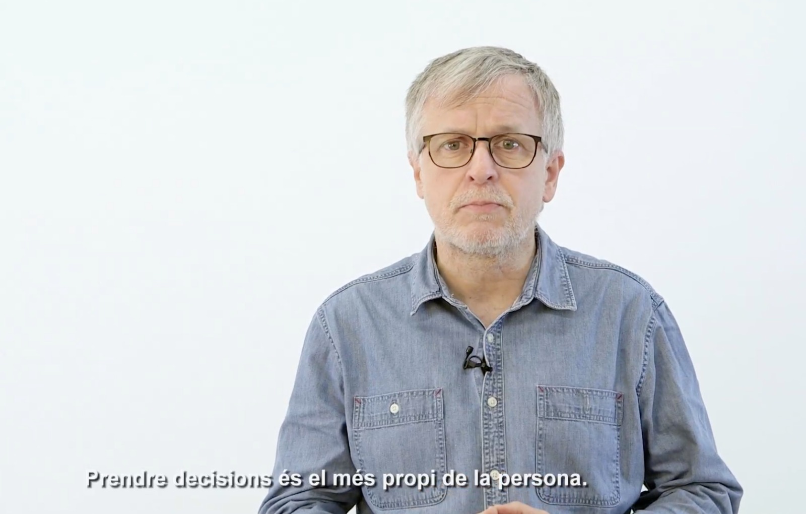 Abans de decidir, pregunta-ho al coixí