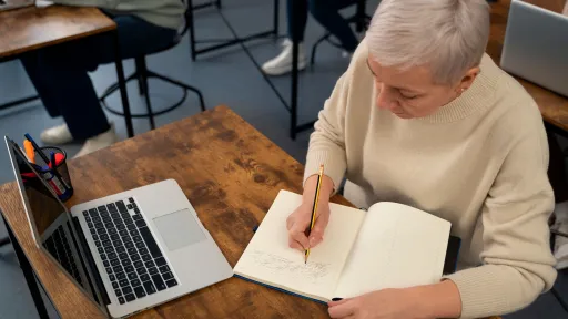 Persona gran estudiant