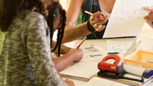 Escrivim l'educació social