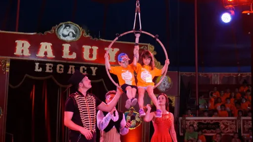 800 infants dels casals d’estiu esdevenen artistes de circ 