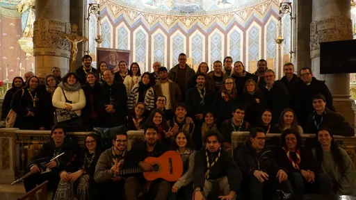 Els esplais MCECC de la Fundació Pere Tarrés pugen al Temple del Sagrat Cor del Tibidabo per treballar l’espiritualitat
