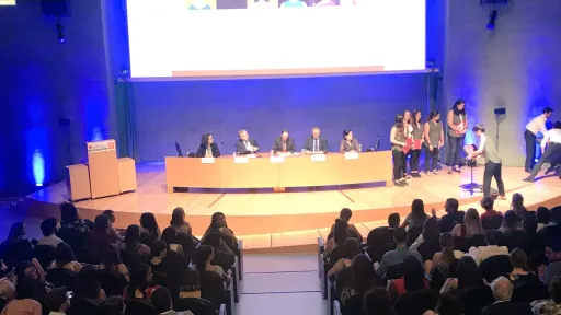 “Passió, sostenibilitat i activisme”, els tres consells que va donar la padrina de la promoció, Rosa Cendón, als graduats 