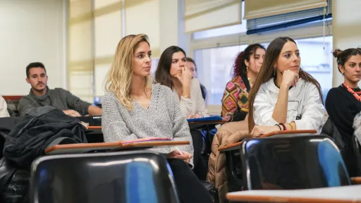 La Facultat Pere Tarrés duplica l’oferta de beques per al curs 2020-2021