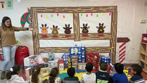 Més de 2.400 infants en situació de vulnerabilitat han pogut gaudir de joguines aquest Nadal gràcies a la campanya de la Fundació Pere Tarrés